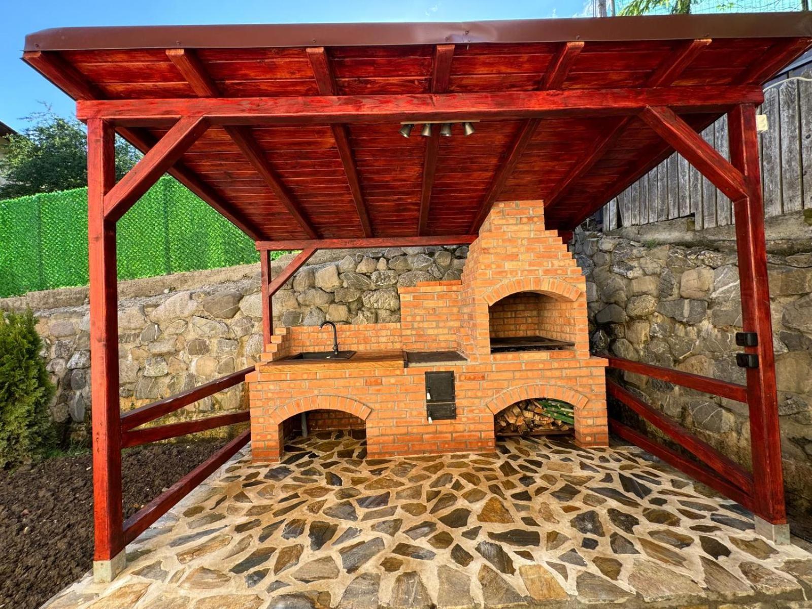 Ollie'S Mountain Chalet Buşteni Exteriér fotografie